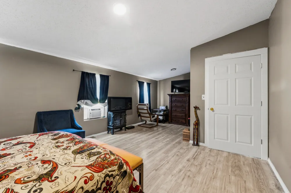 1092 61st Street Casco Township, MI 49450