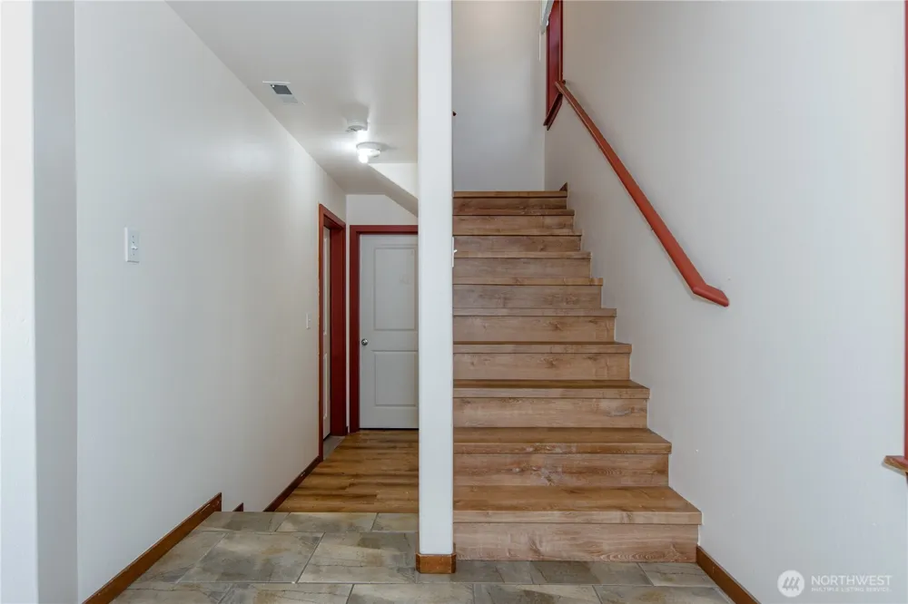 1102 Chestnut Street Everett, WA 98201