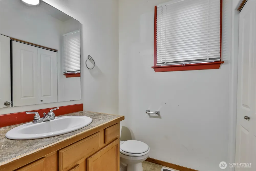 1102 Chestnut Street Everett, WA 98201