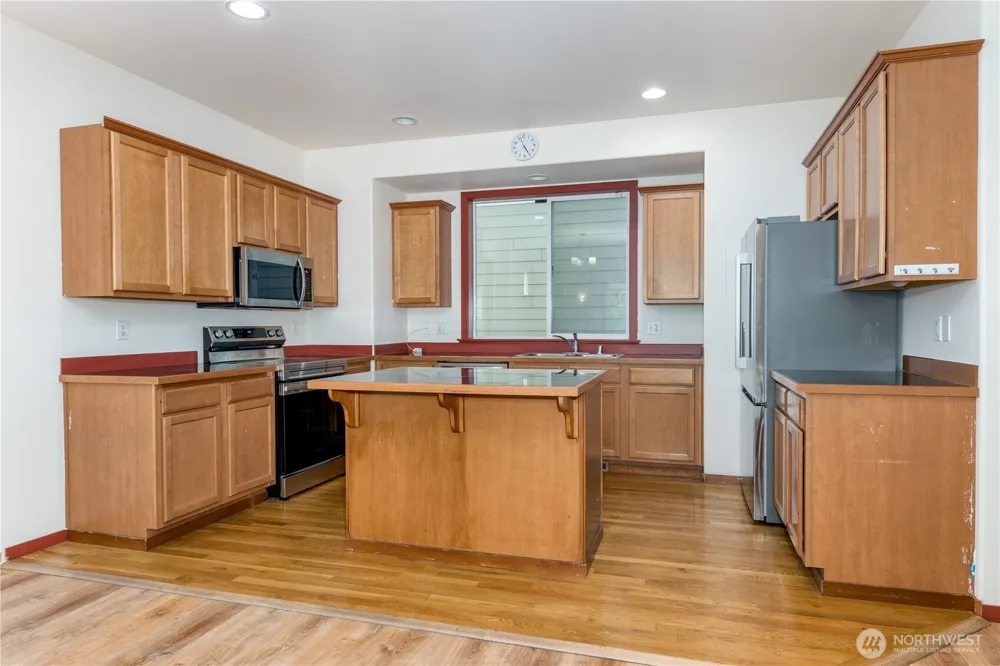 1102 Chestnut Street Everett, WA 98201