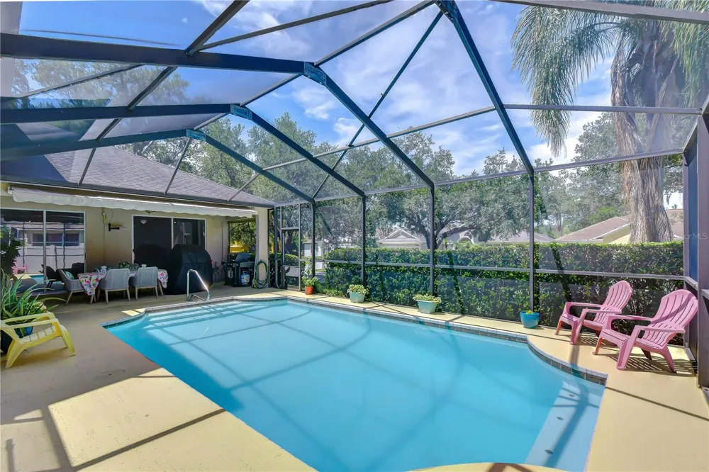 2202 LONGMORE CIRCLE Valrico, FL 33596