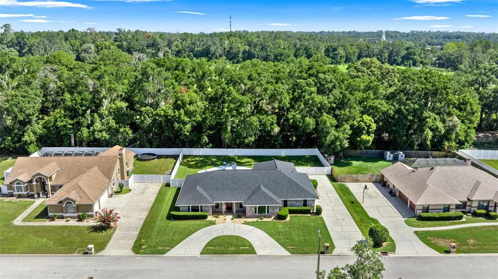 2611 SE 27 STREET ocala, FL 34471