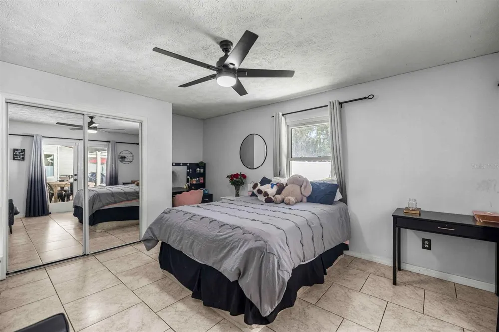 2611 SE 27 STREET ocala, FL 34471