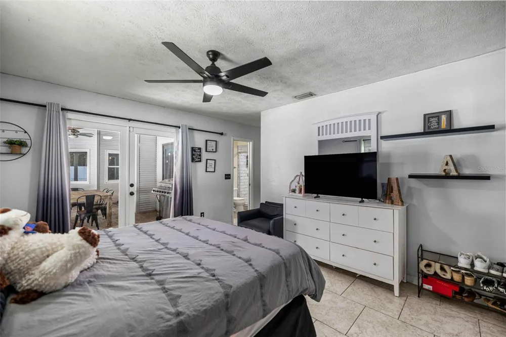 2611 SE 27 STREET ocala, FL 34471