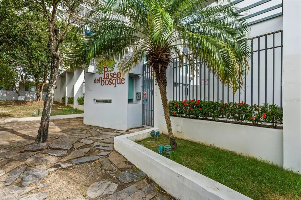 Ave. Sagrado Corazon AVE. SAGRADO CORAZON #303 San Juan, PR 00915