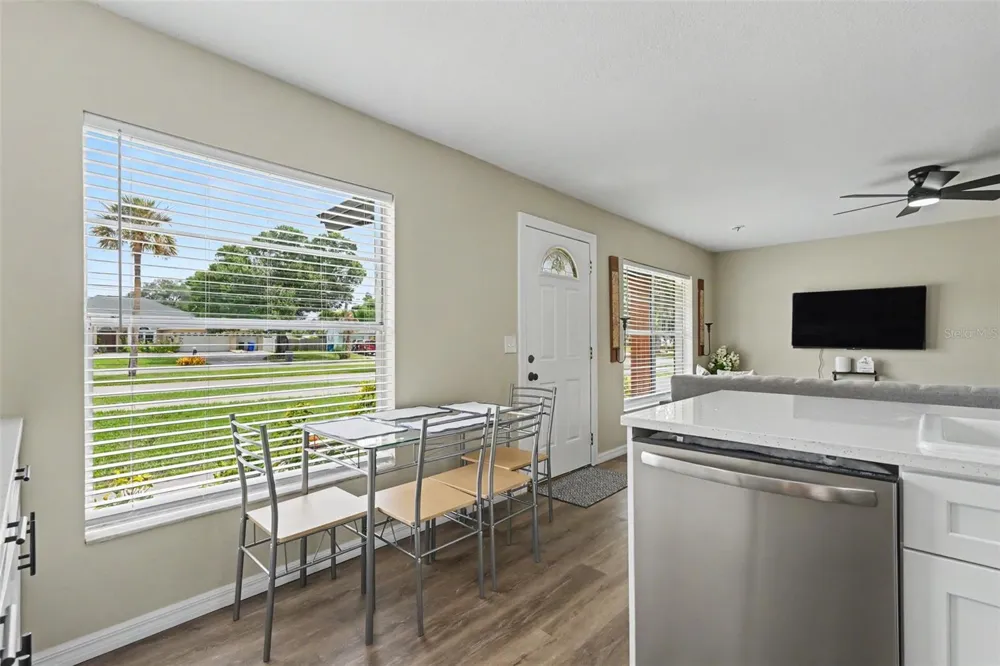 102 SHORE DRIVE E Oldsmar, FL 34677