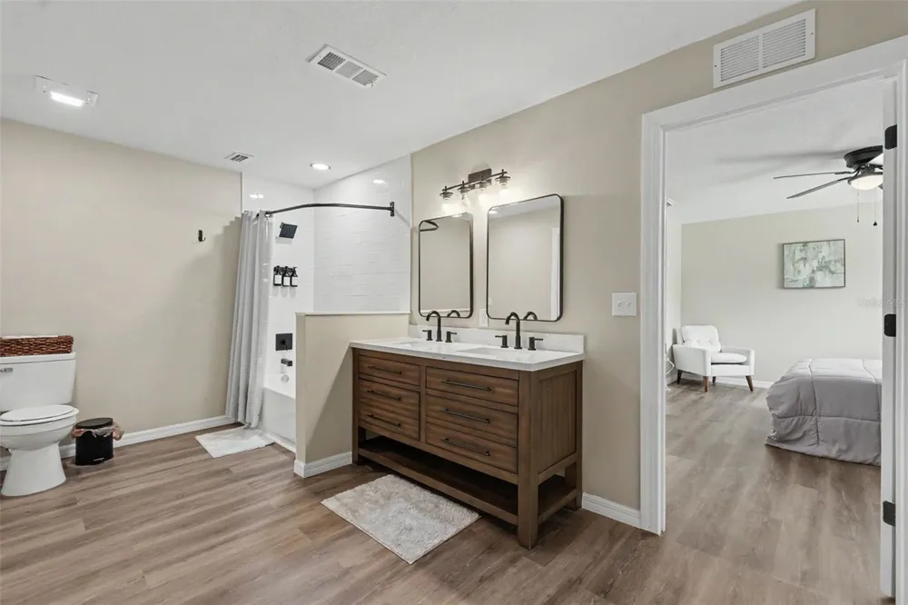 102 SHORE DRIVE E Oldsmar, FL 34677