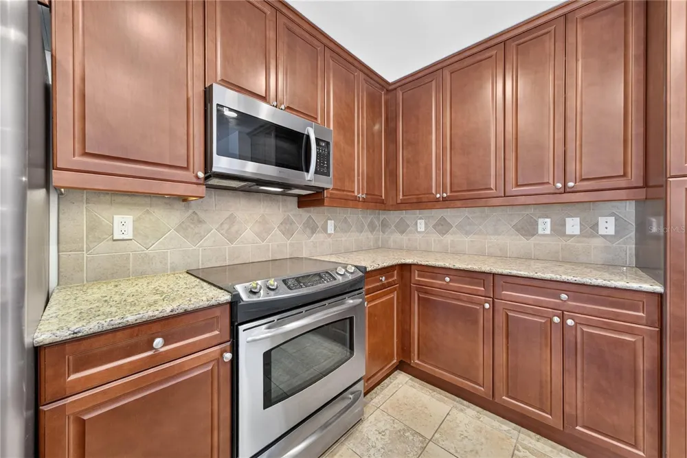 630 VASSAR STREET #2210 Orlando, FL 32804
