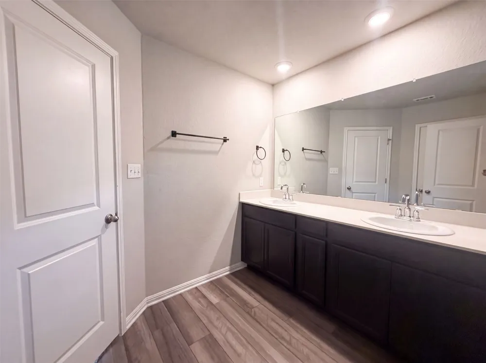 304 Lost Mine Peak Lane Dripping Springs, TX 78620