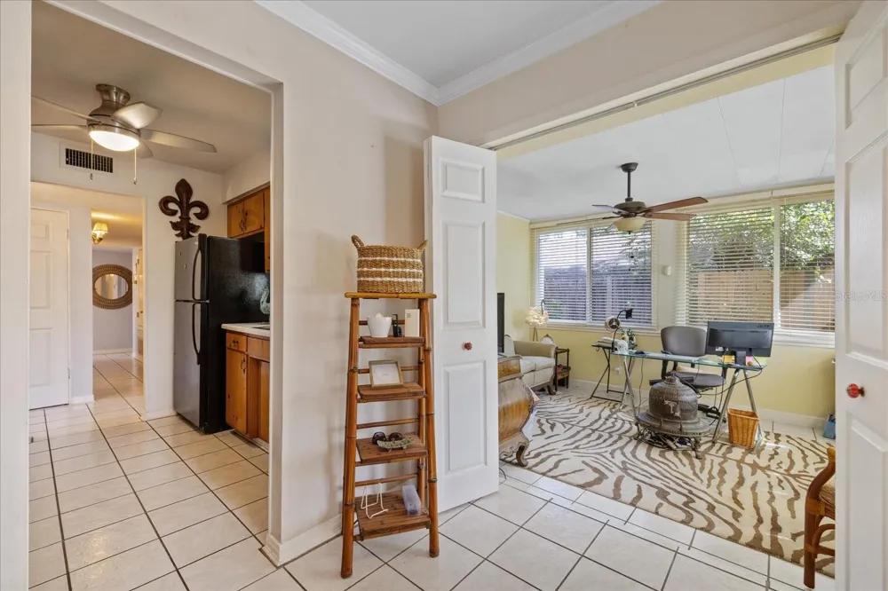12510 NOREAST LAKE DRIVE Tampa, FL 33612