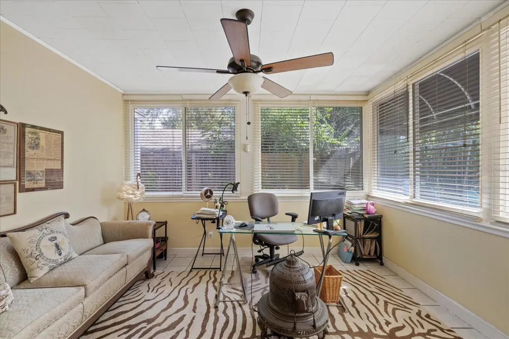12510 NOREAST LAKE DRIVE Tampa, FL 33612
