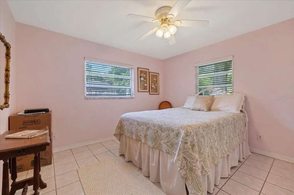 12510 NOREAST LAKE DRIVE Tampa, FL 33612