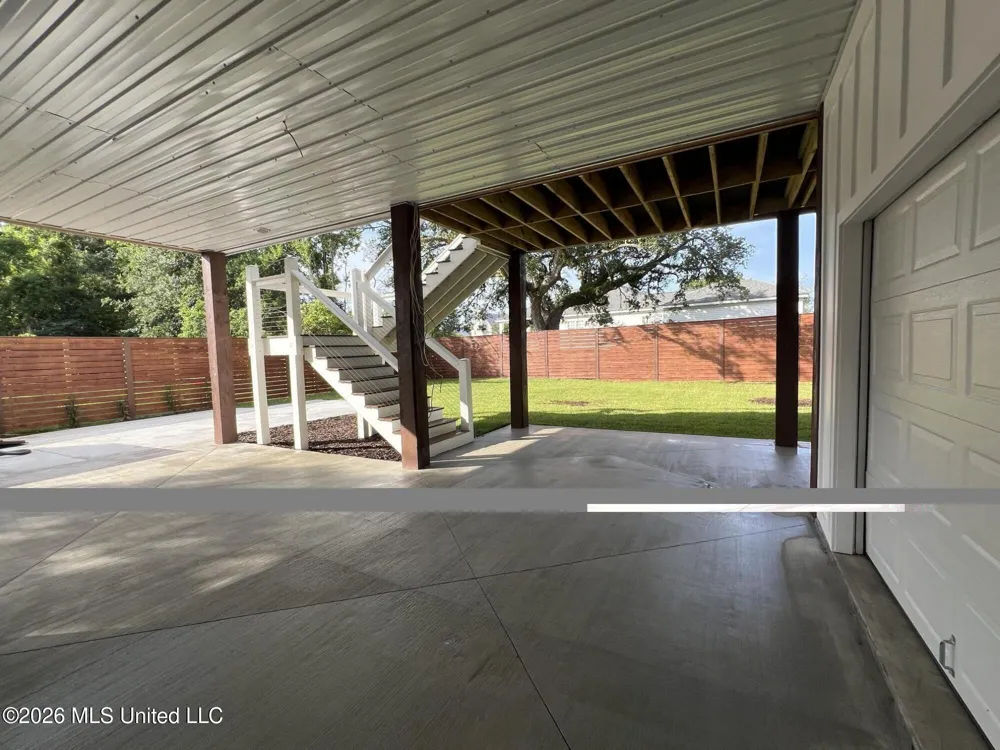 120 Grosvenor Place Waveland, MS 39576