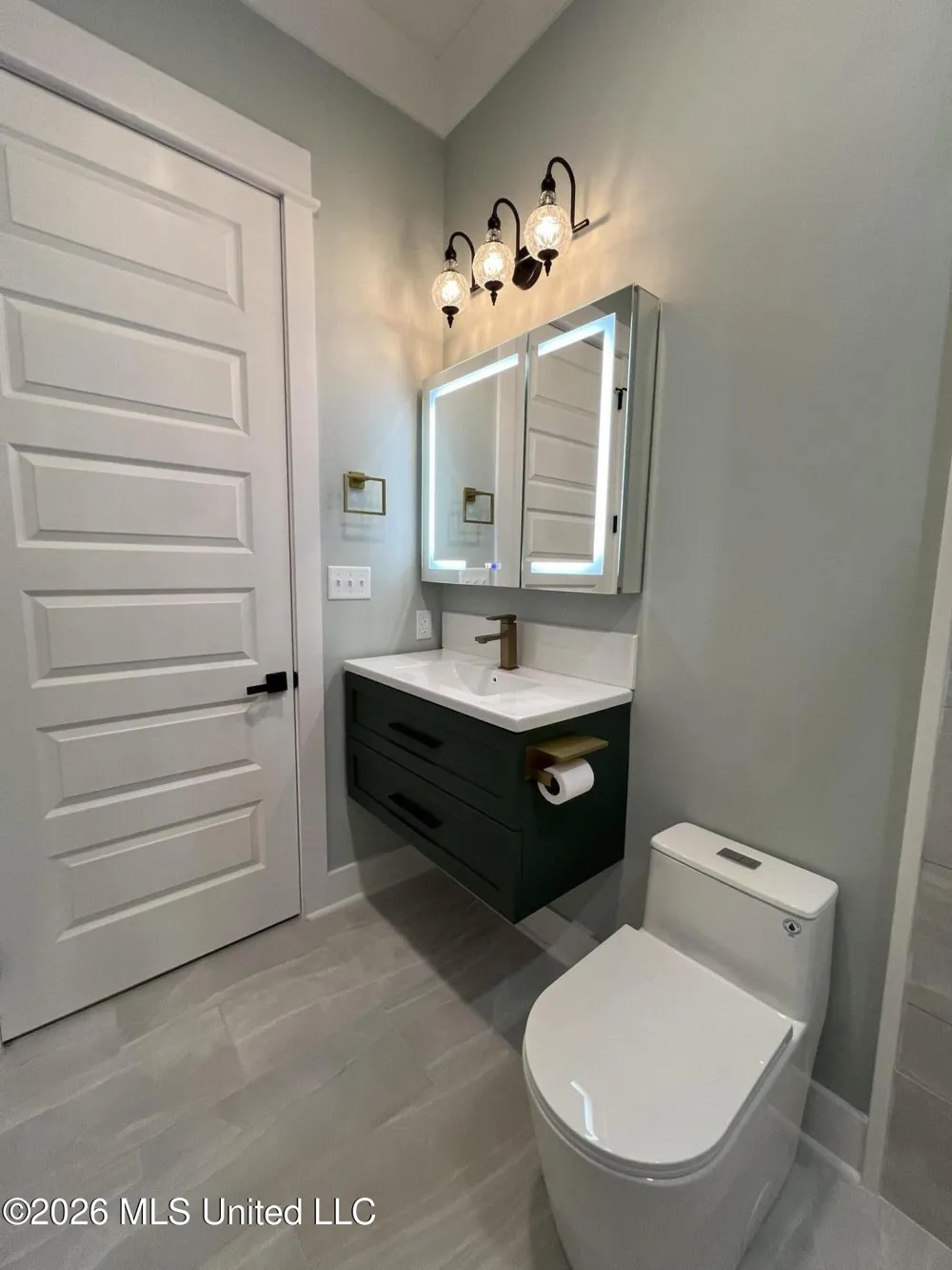120 Grosvenor Place Waveland, MS 39576