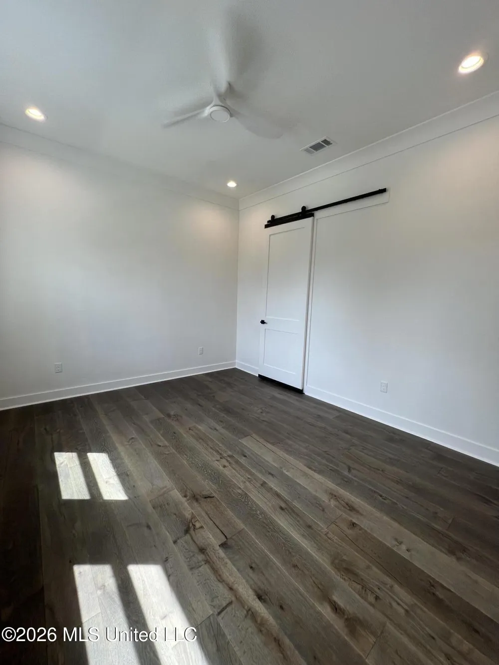 120 Grosvenor Place Waveland, MS 39576