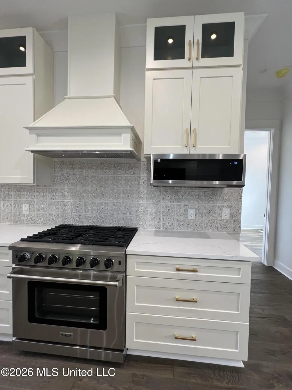 120 Grosvenor Place Waveland, MS 39576
