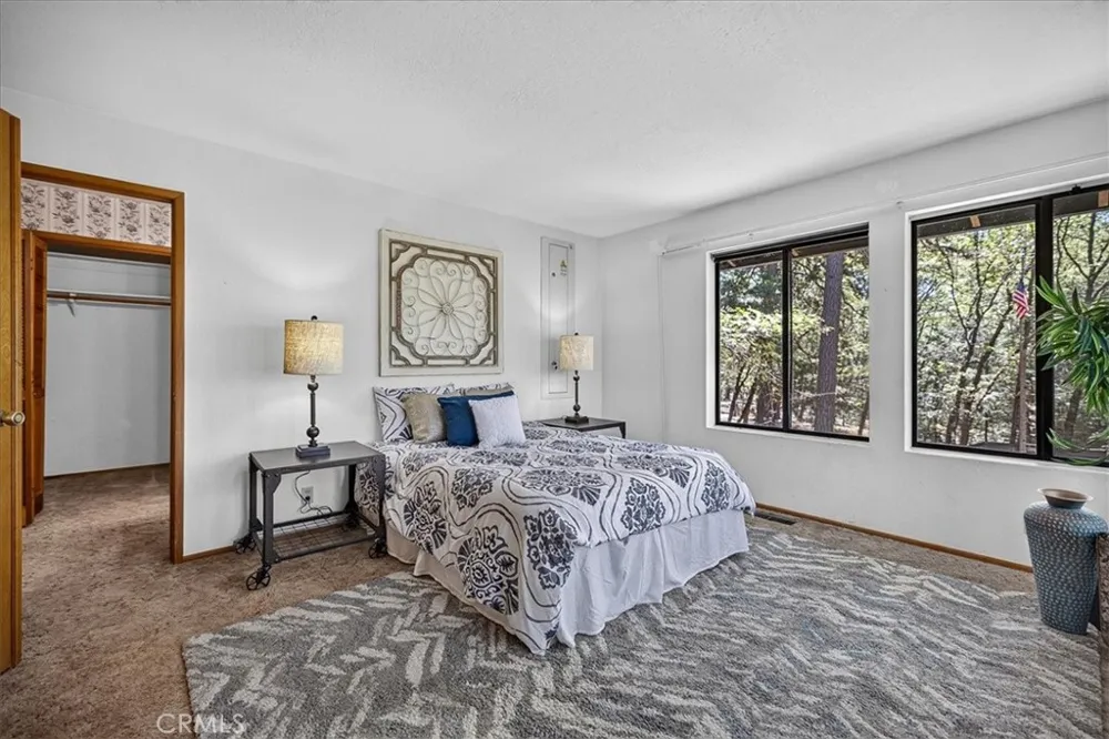 14915 Humbug Magalia, CA 95954