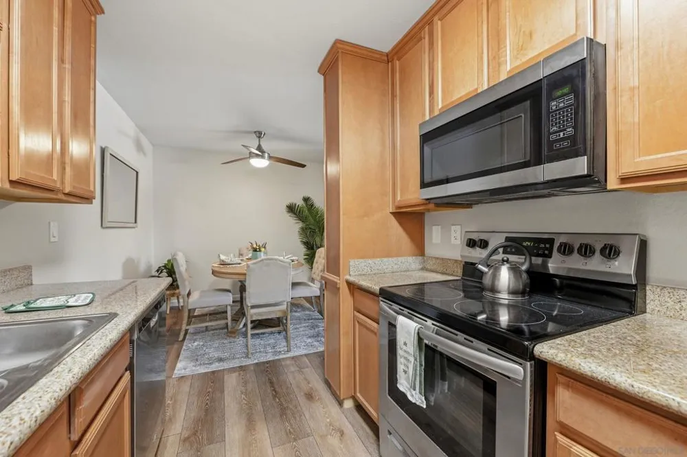 1740 El Camino Real #J 201 Encinitas, CA 92024