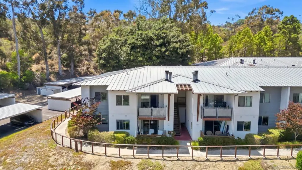 1740 El Camino Real #J 201 Encinitas, CA 92024