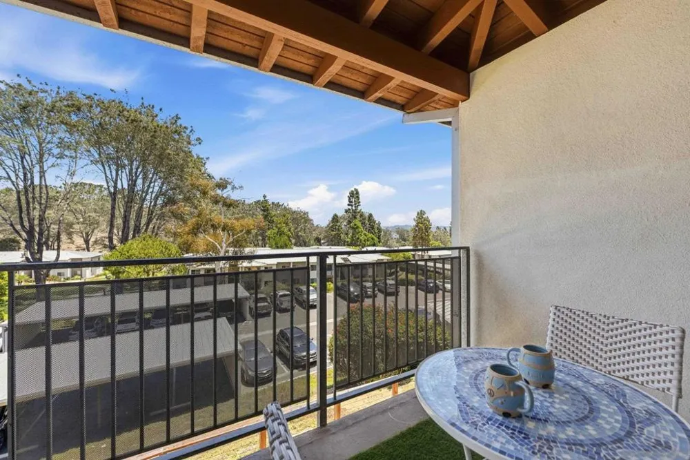 1740 El Camino Real #J 201 Encinitas, CA 92024