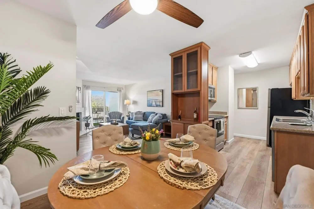 1740 El Camino Real #J 201 Encinitas, CA 92024