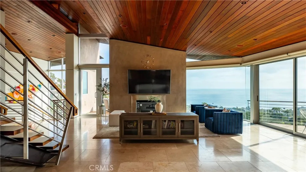 856 Diamond Street Laguna Beach, CA 92651