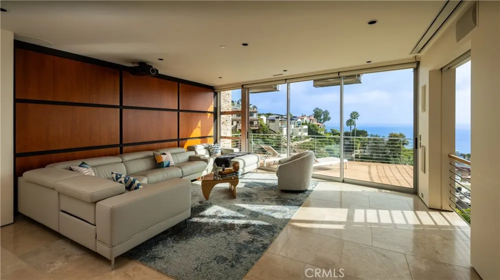 856 Diamond Street Laguna Beach, CA 92651