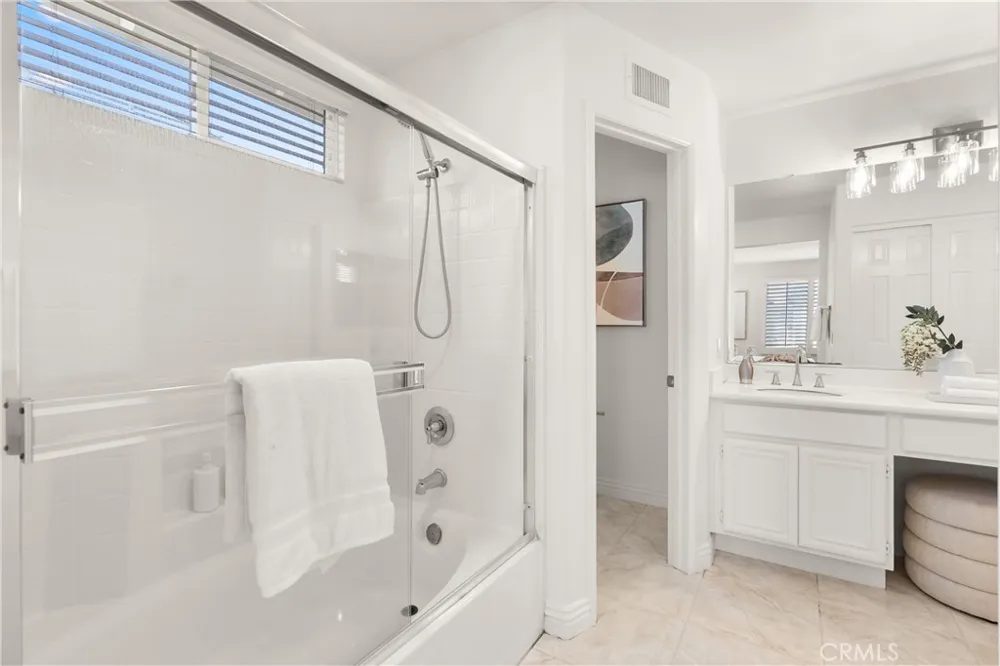 15 Poppyfield Rancho Santa Margarita, CA 92688