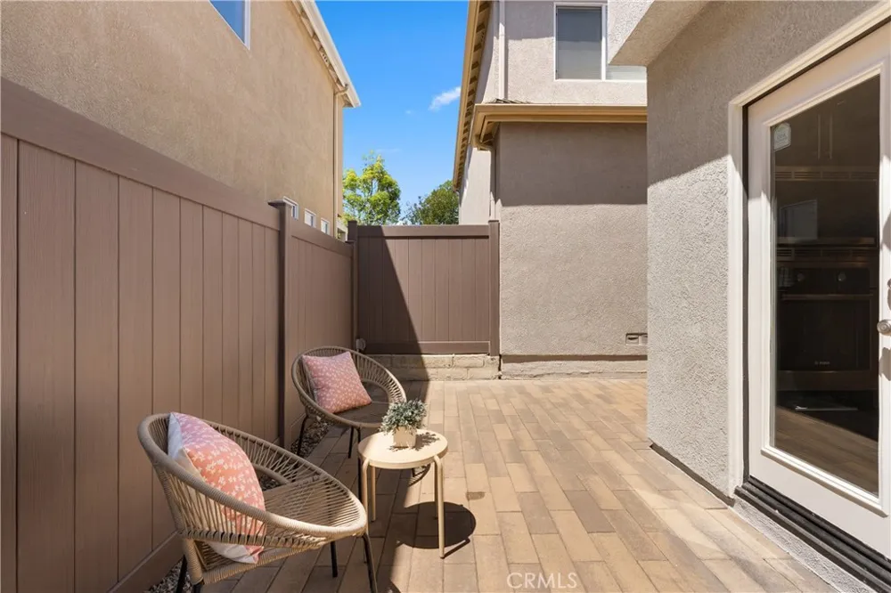 15 Poppyfield Rancho Santa Margarita, CA 92688
