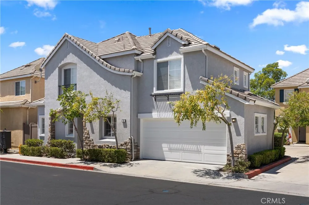 15 Poppyfield Rancho Santa Margarita, CA 92688
