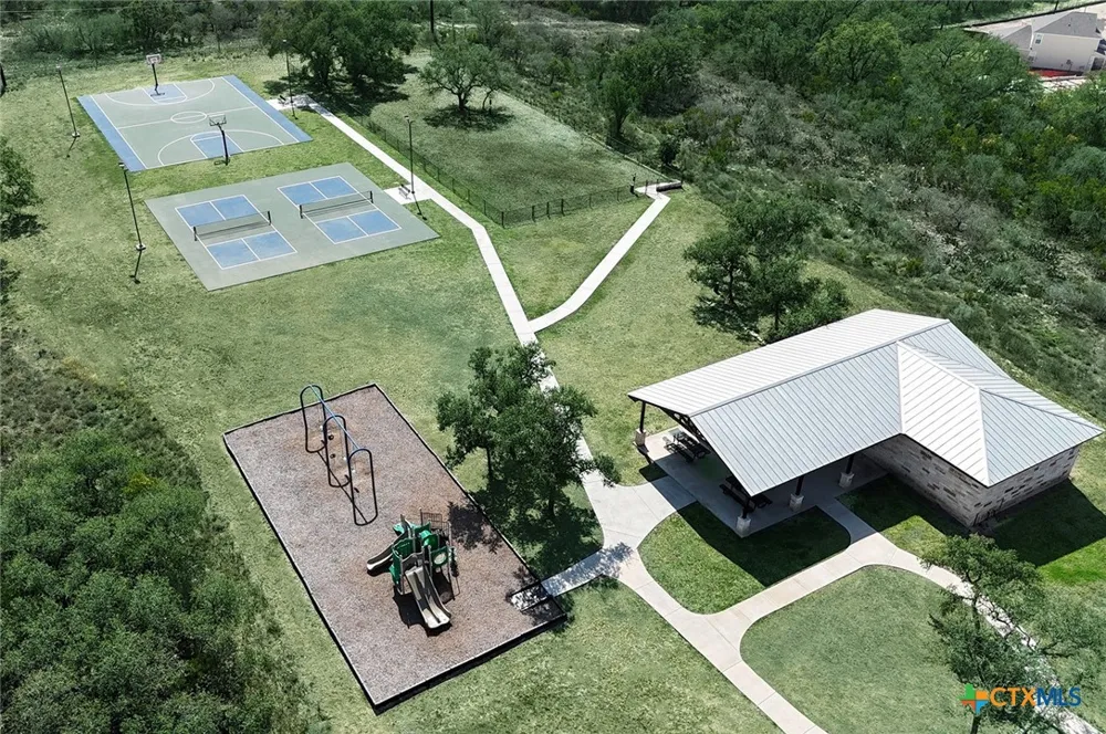 2412 Croaker Creek San Antonio, TX 78245