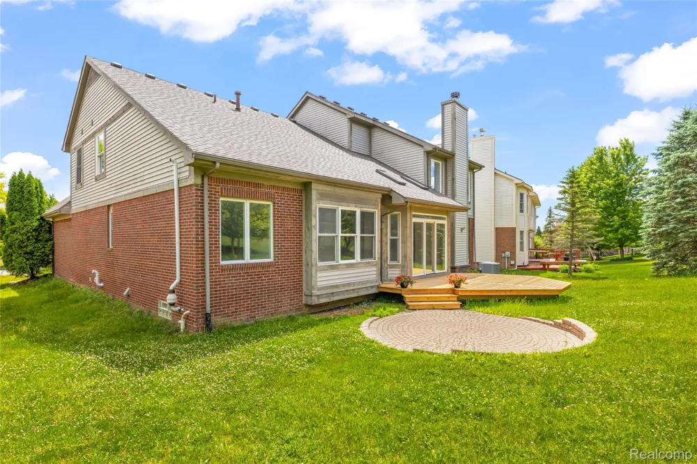 17023 Courville Drive Northville Township, MI 48168