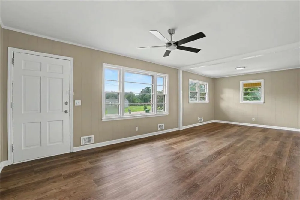 63 Green Street Royston, GA 30662