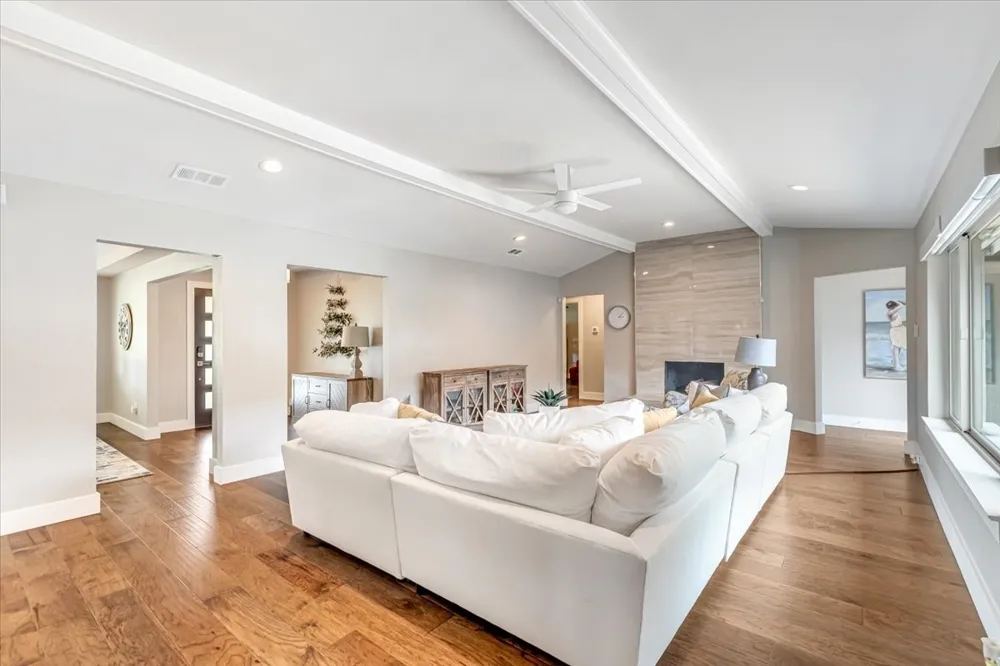 27 Crestwood Drive Trophy Club, TX 76262