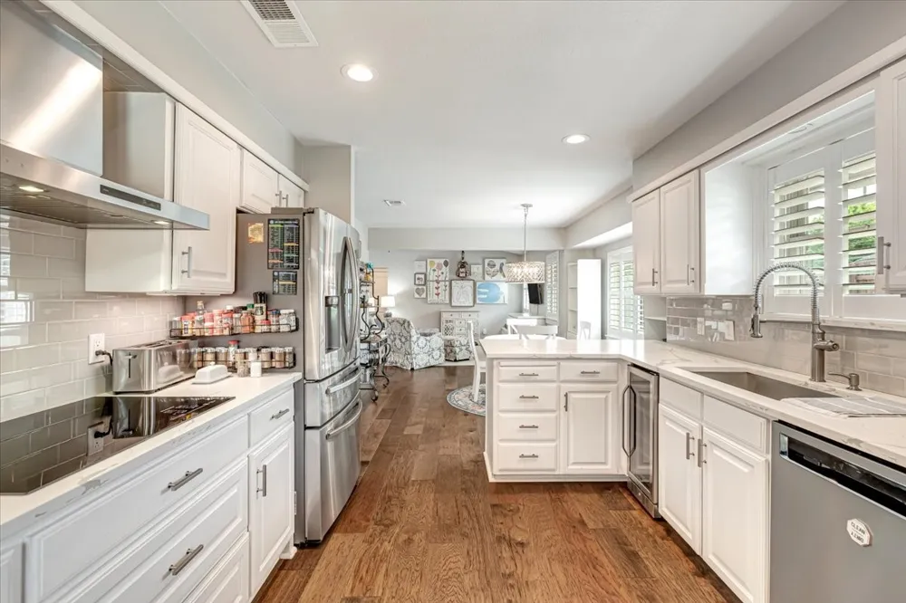 27 Crestwood Drive Trophy Club, TX 76262