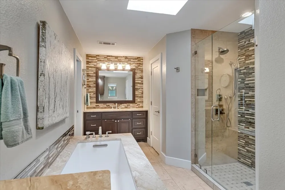 27 Crestwood Drive Trophy Club, TX 76262