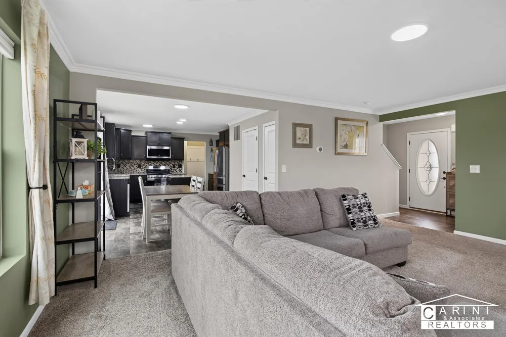 9291 Big Leaf Drive West Olive, MI 49460