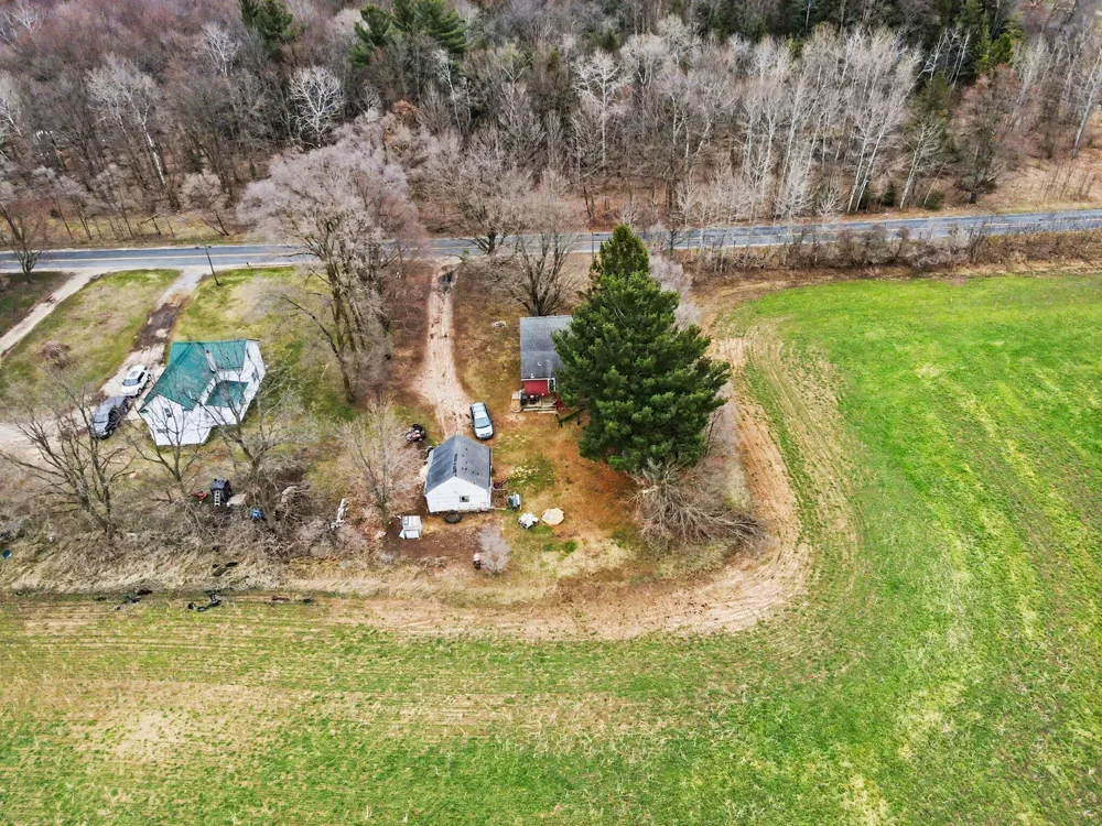 3521 S 204th Avenue Hesperia, MI 49421