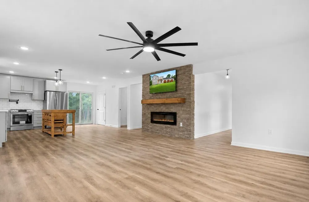 102 Mehl Street Leslie, MI 49251