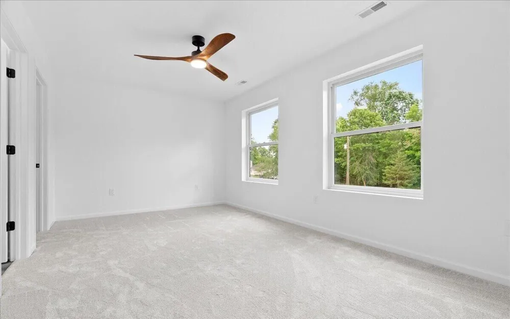 102 Mehl Street Leslie, MI 49251