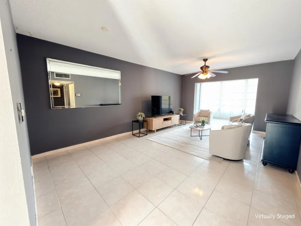 5041 W OAKLAND PARK BOULEVARD #111 Lauderdale Lakes, FL 33313