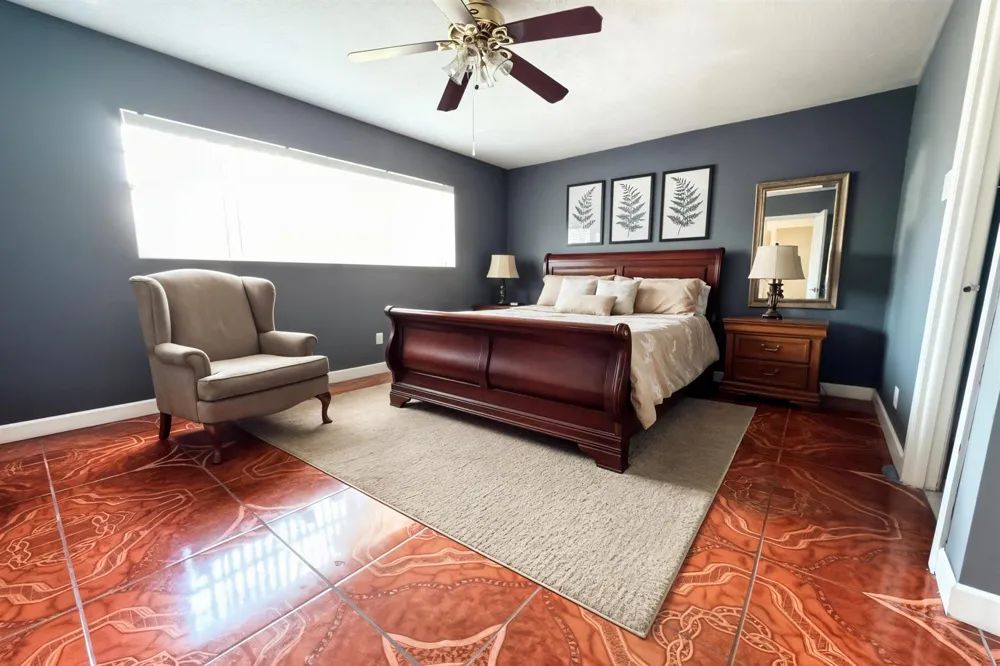 5041 W OAKLAND PARK BOULEVARD #111 Lauderdale Lakes, FL 33313