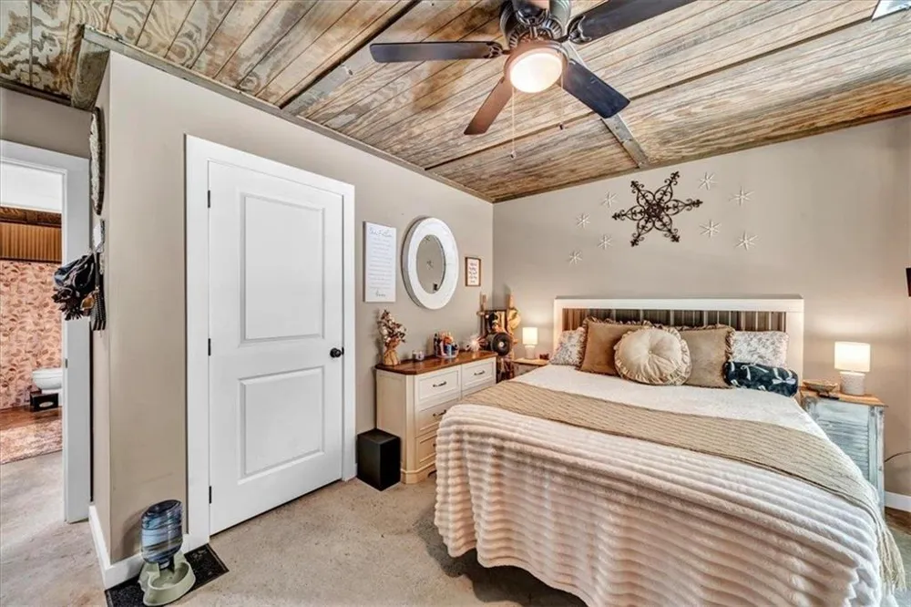 627 Johnstonville Road Barnesville, GA 30204