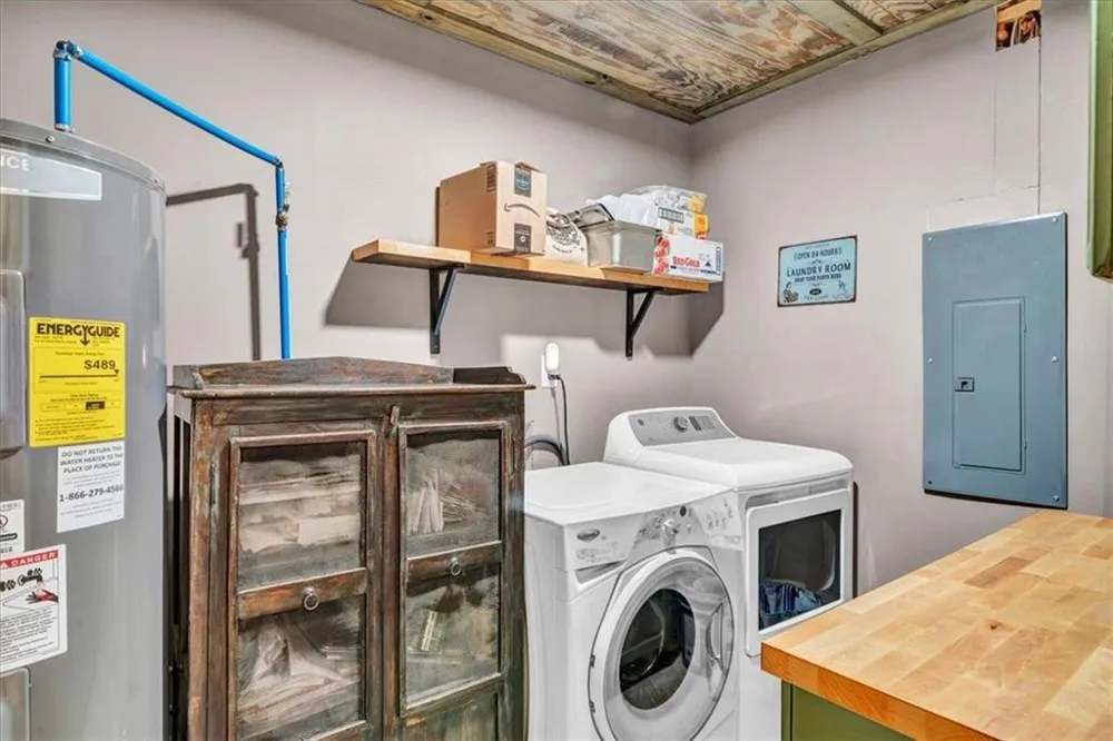 627 Johnstonville Road Barnesville, GA 30204