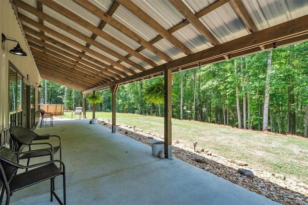 627 Johnstonville Road Barnesville, GA 30204