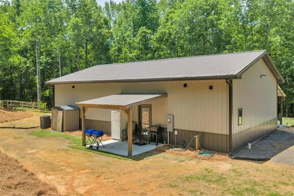 627 Johnstonville Road Barnesville, GA 30204