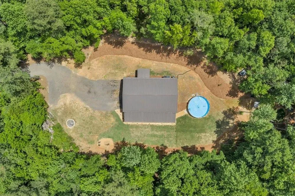 627 Johnstonville Road Barnesville, GA 30204