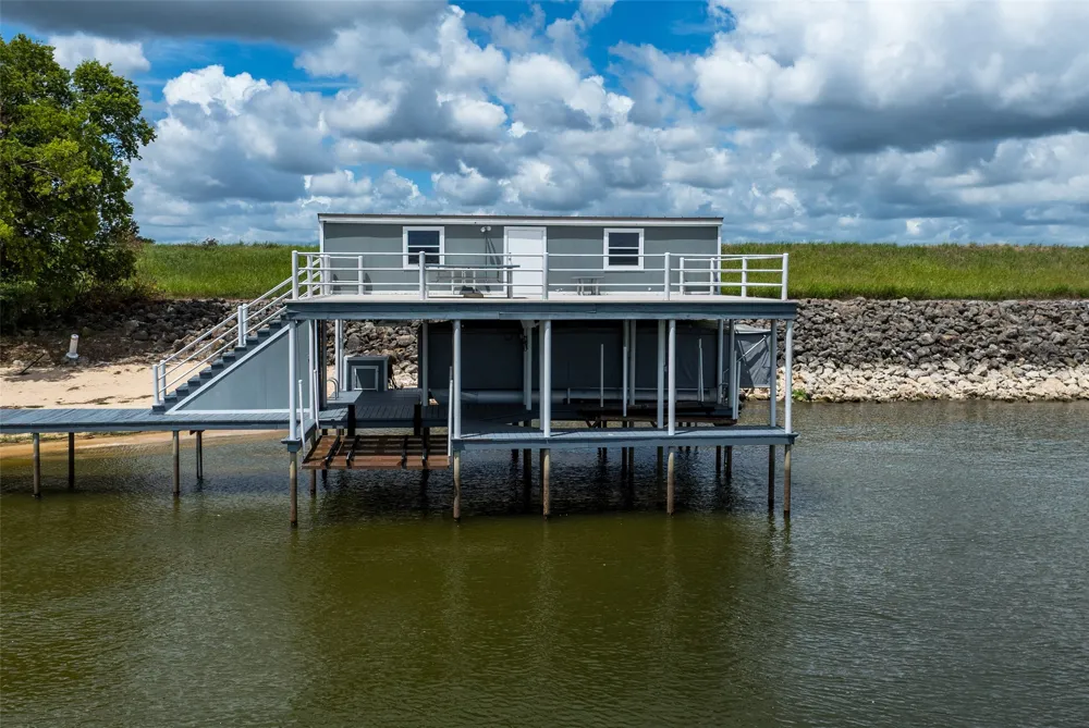 133 Forest Ridge Road Trinidad, TX 75163