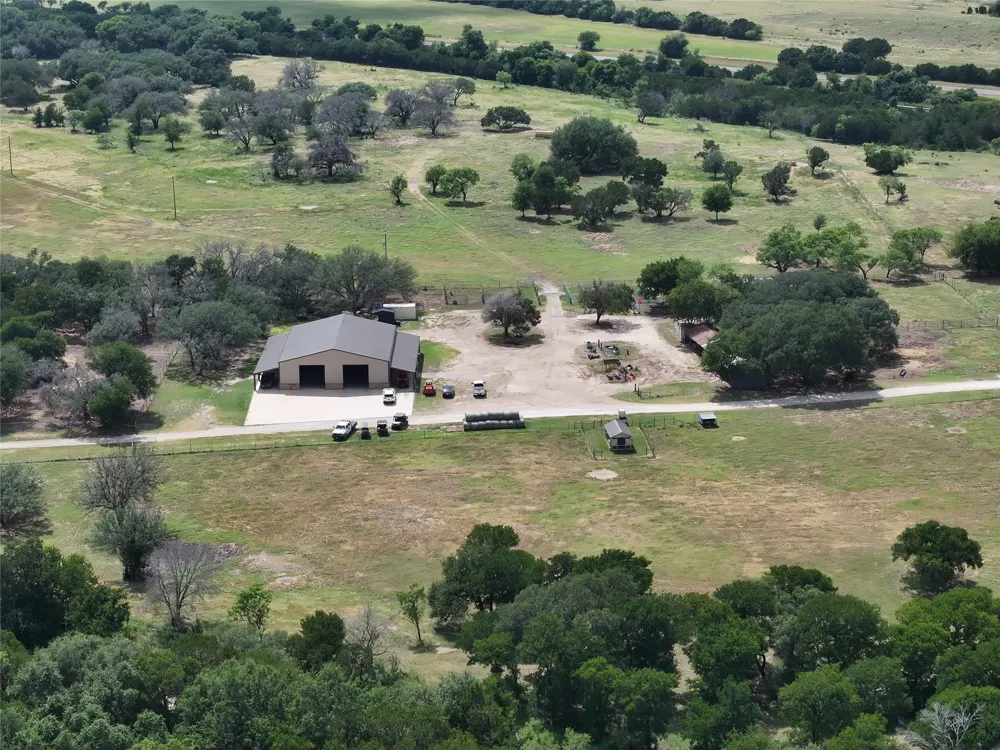 1042 Highway 174 Meridian, TX 76665