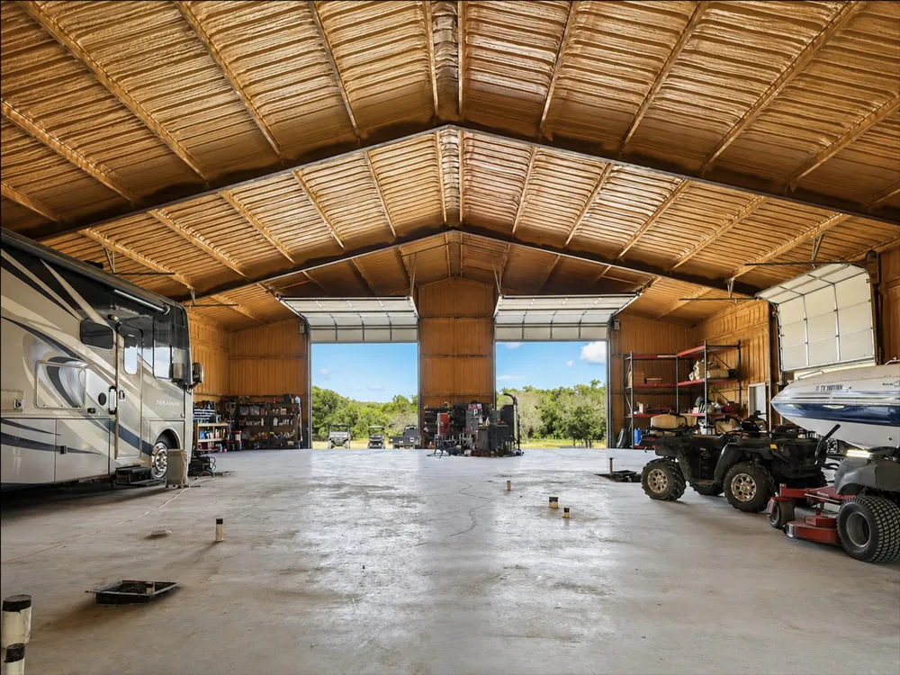 1042 Highway 174 Meridian, TX 76665